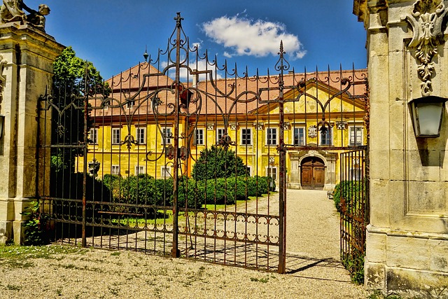 zámecká brána